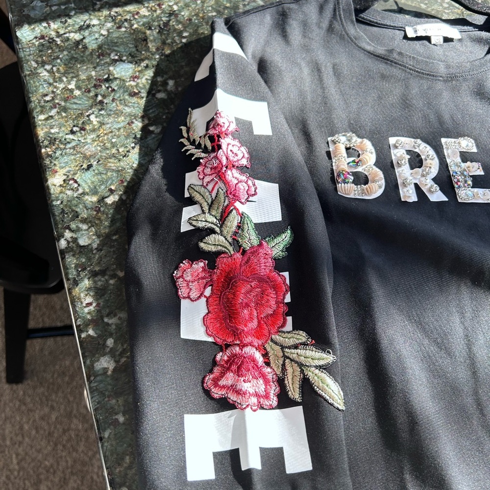 NWOT Rare Silvian Heach “Break” “Leave” Fully Embellished sweatshirt. Designer. - Picture 16 of 16